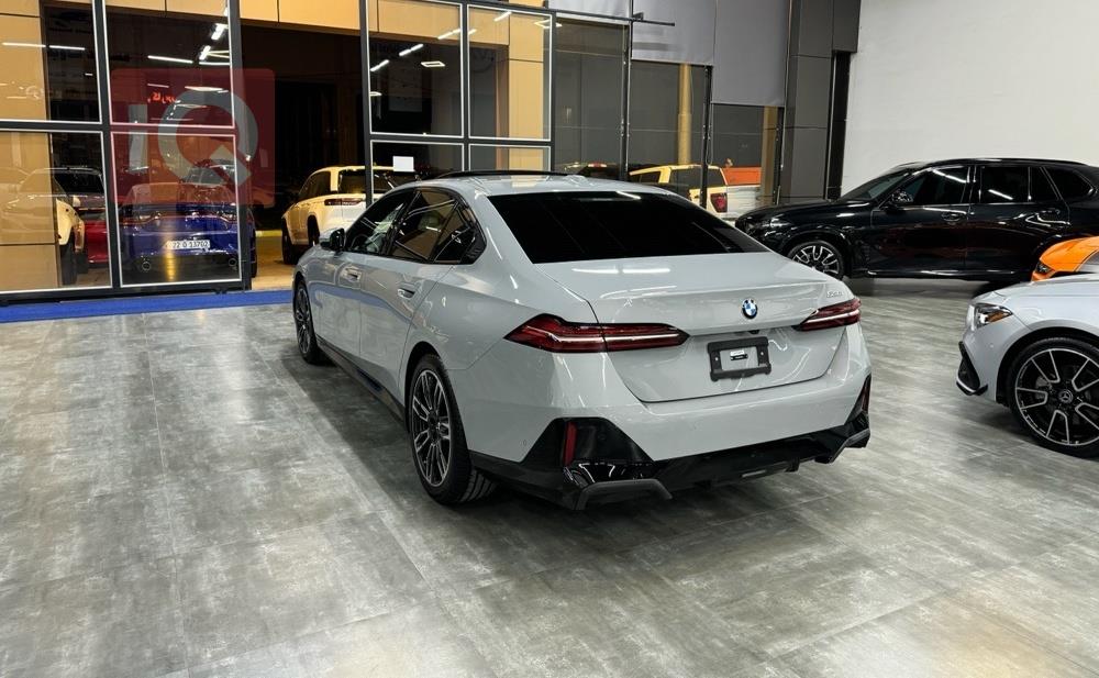 بي ام دبليو الفئة 5